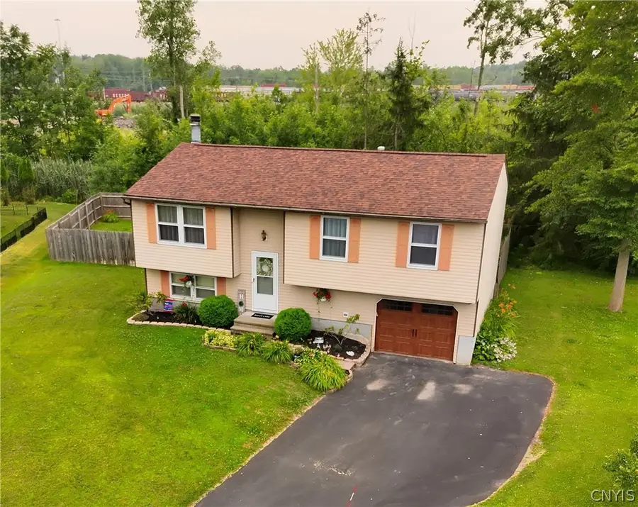 105 Winstead Circle, Minoa, NY 13116 - #2