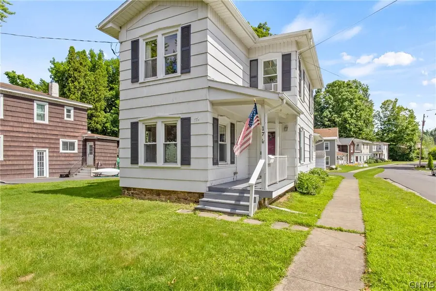 17 Salina Street, Baldwinsville, NY 13027 - #2