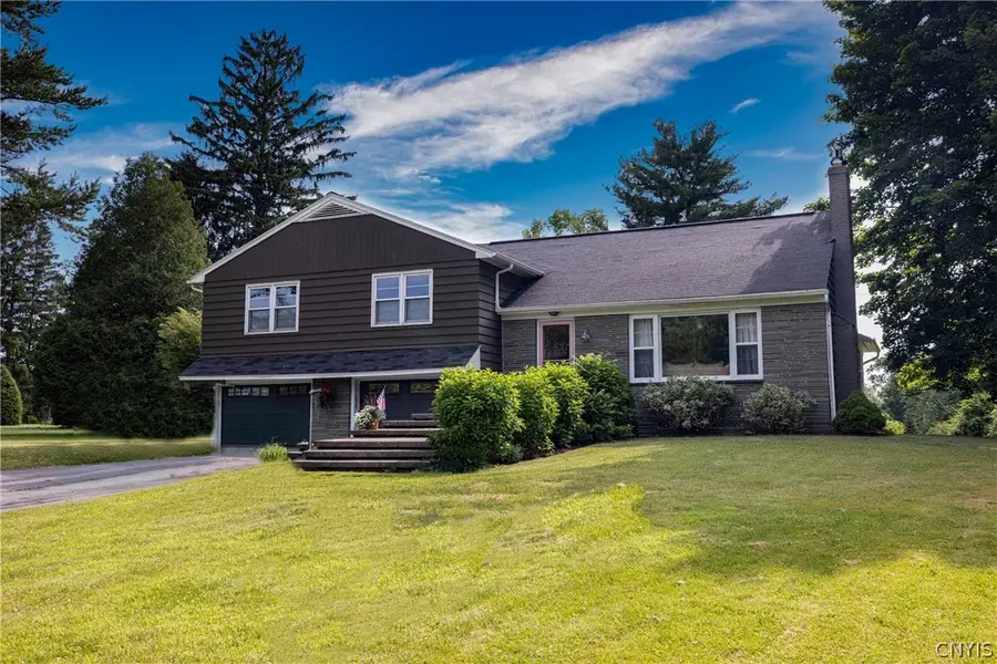 105 E Lake Street, Skaneateles, NY 13152 - #2