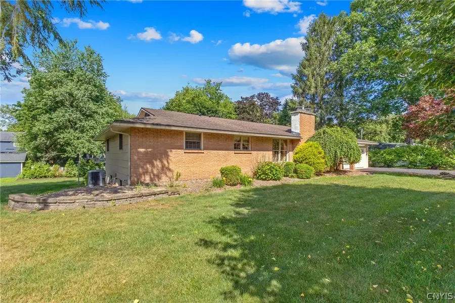 7895 Dewitt Drive, Baldwinsville, NY 13027 - #2