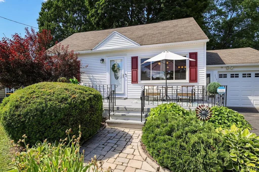 318 Palmer Drive, Syracuse, NY 13212 - #1