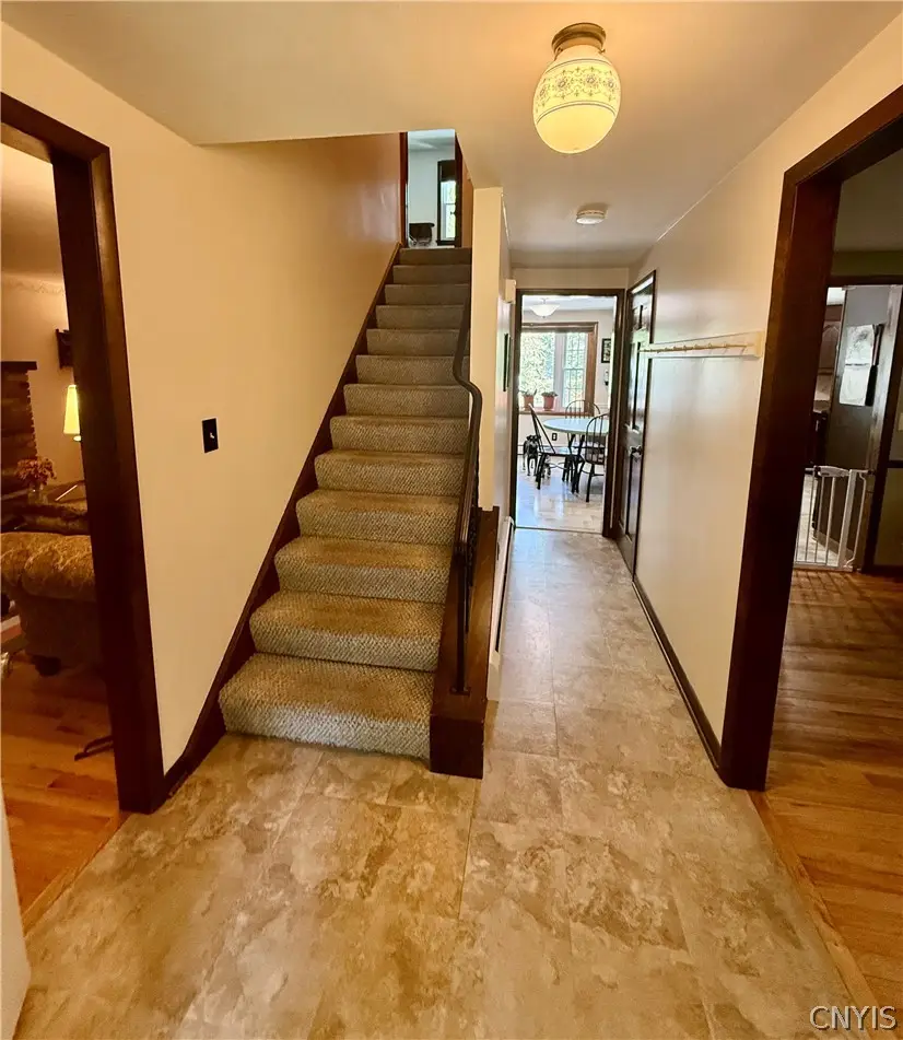 3973 Pawnee Dr Drive, Liverpool, NY 13090 - #3