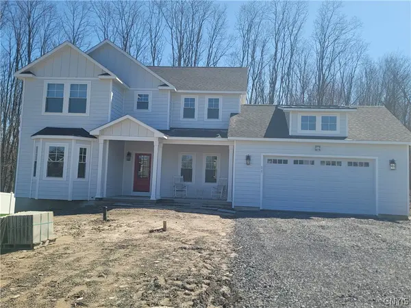 8835A Front Gaskin Rd, Phoenix, NY 13135