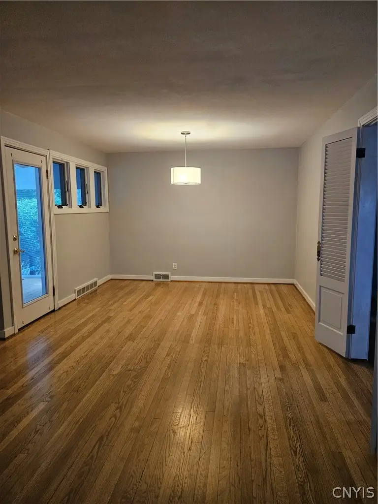 320 Scott Avenue, Syracuse, NY 13224 - #3