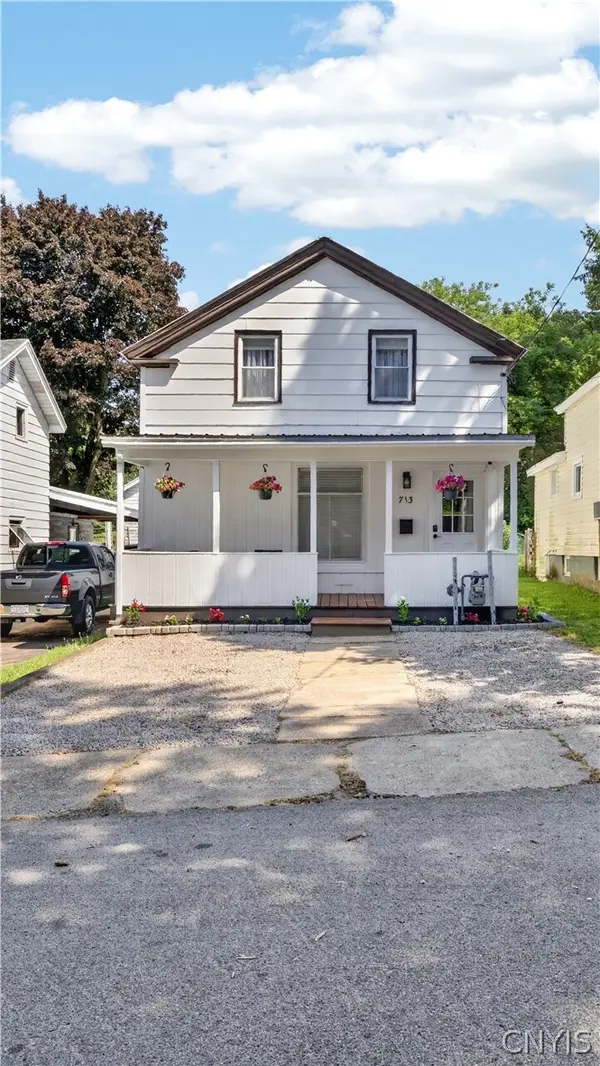 713 Seneca Street, Fulton, NY 13069