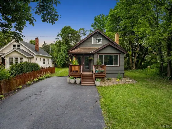 5904 E Seneca, Jamesville, NY 13078