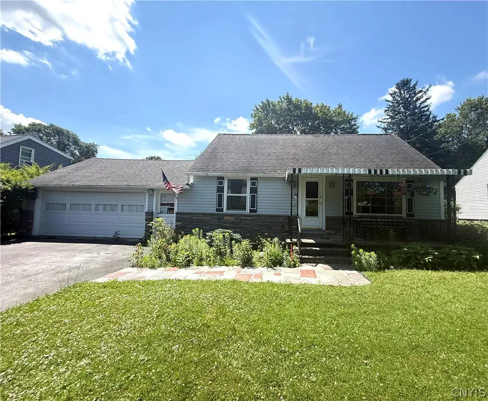 19 Beechwood Road, New Hartford, NY 13413 - #1