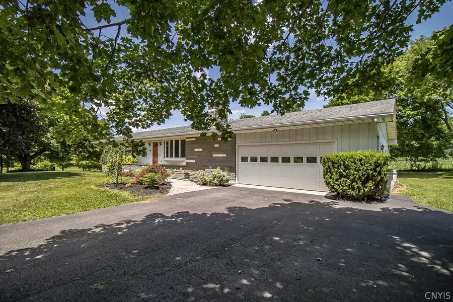 6432 Perryville Road, Chittenango, NY 13037 - #2
