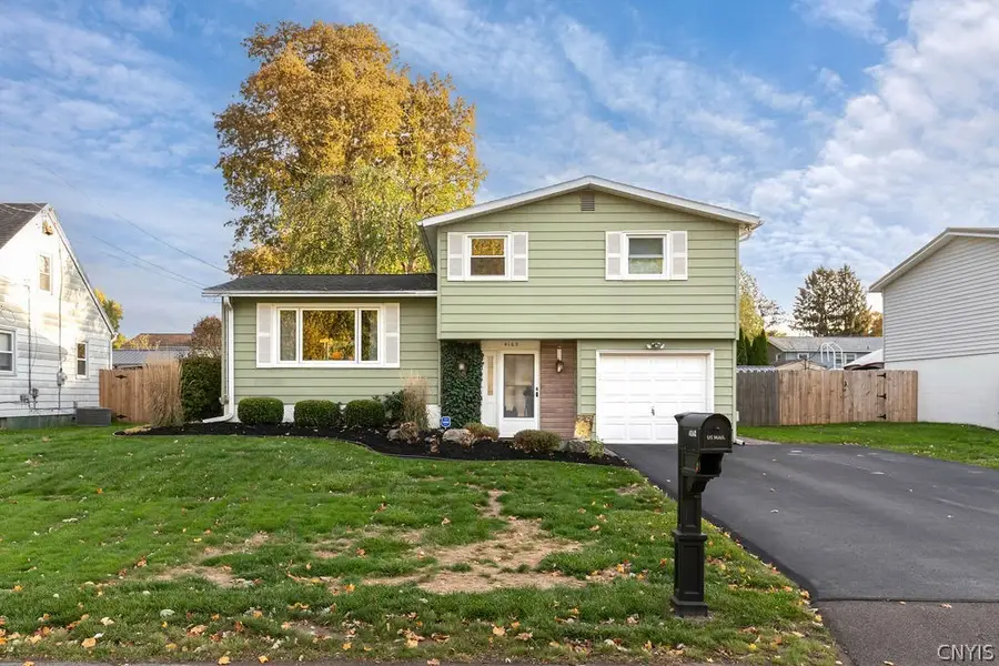 4162 Birchwood Drive S, Liverpool, NY 13090 - #3