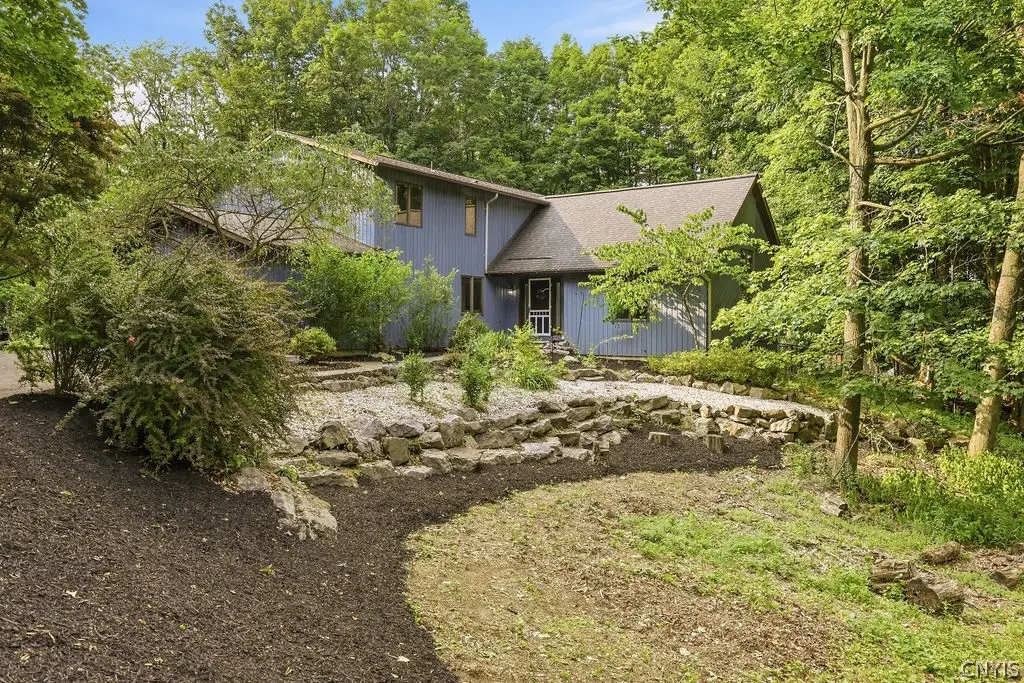 1000 Rail Fence Road, Camillus, NY 13031 - #1