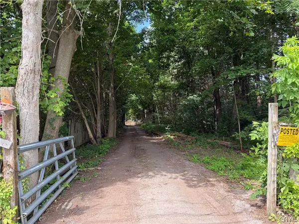7079 Ferstler Road, Kirkville, NY 13082