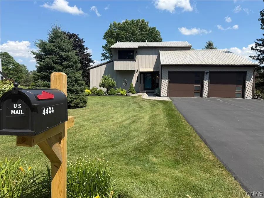 4424 Belleflower Circle, Syracuse, NY 13215 - #2