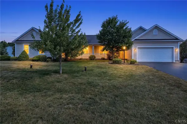 3778 Pegasus Circle, Syracuse, NY 13209