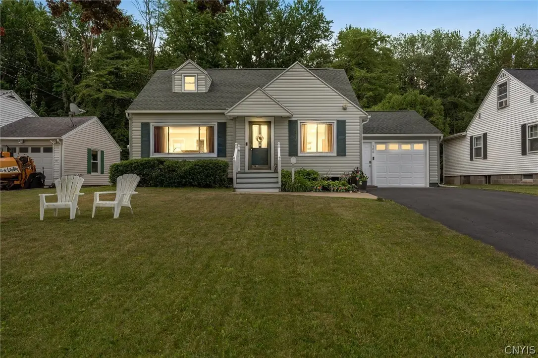 106 Oakley Drive, Syracuse, NY 13212 - #1