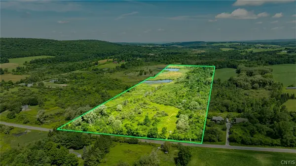 8289 Number 4 Road W, Manlius, NY 13104