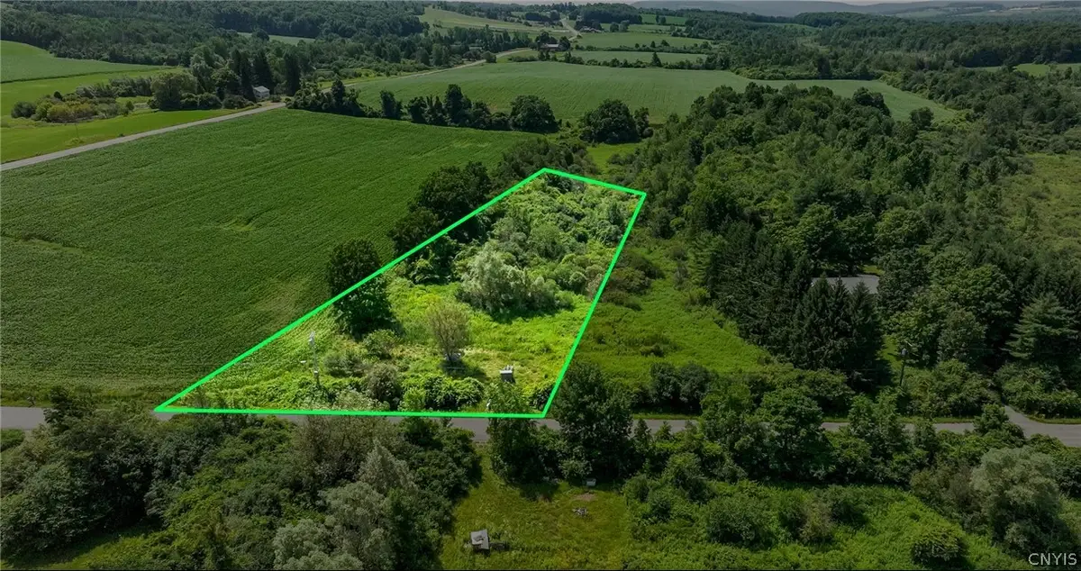Number 4 Road W, Manlius, NY 13104 - #1