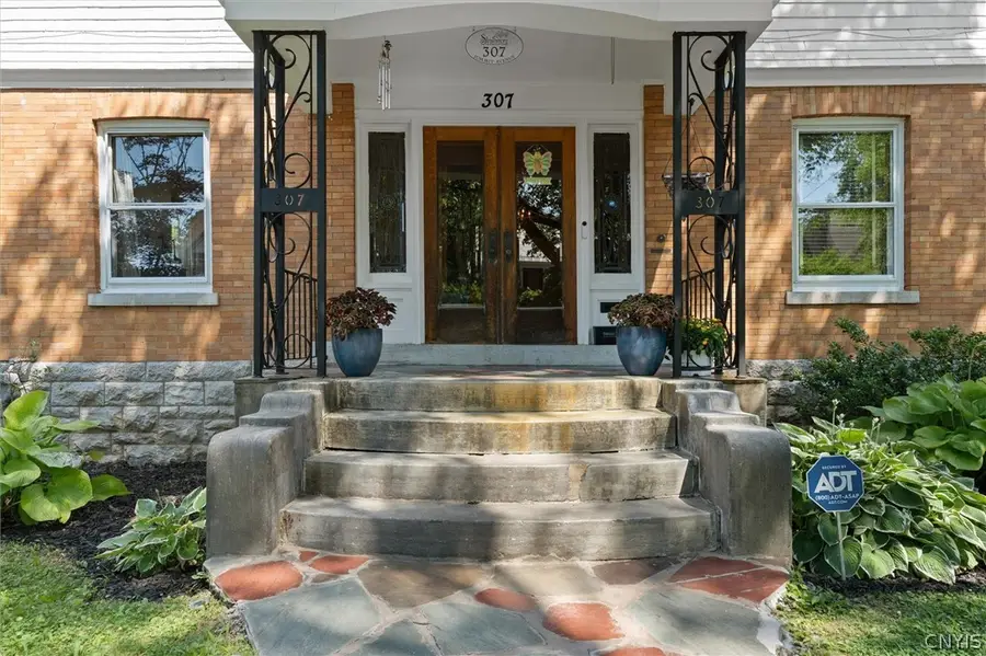 307 Summit Avenue, Syracuse, NY 13207 - #3