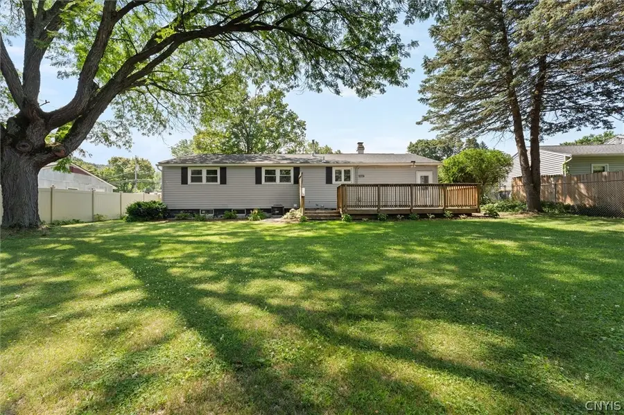 106 Greenhedge Drive, Camillus, NY 13031 - #3