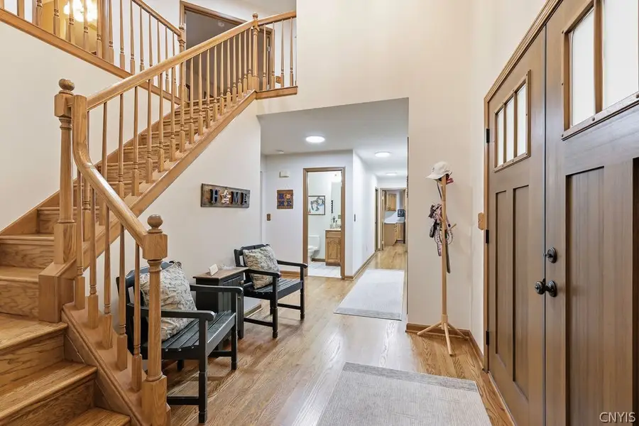 16 Orangewood Drive, Liverpool, NY 13090 - #2