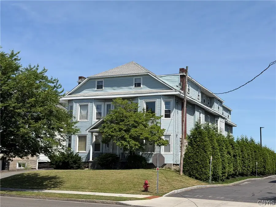 1056 W Genesee Street, Syracuse, NY 13204 - #2