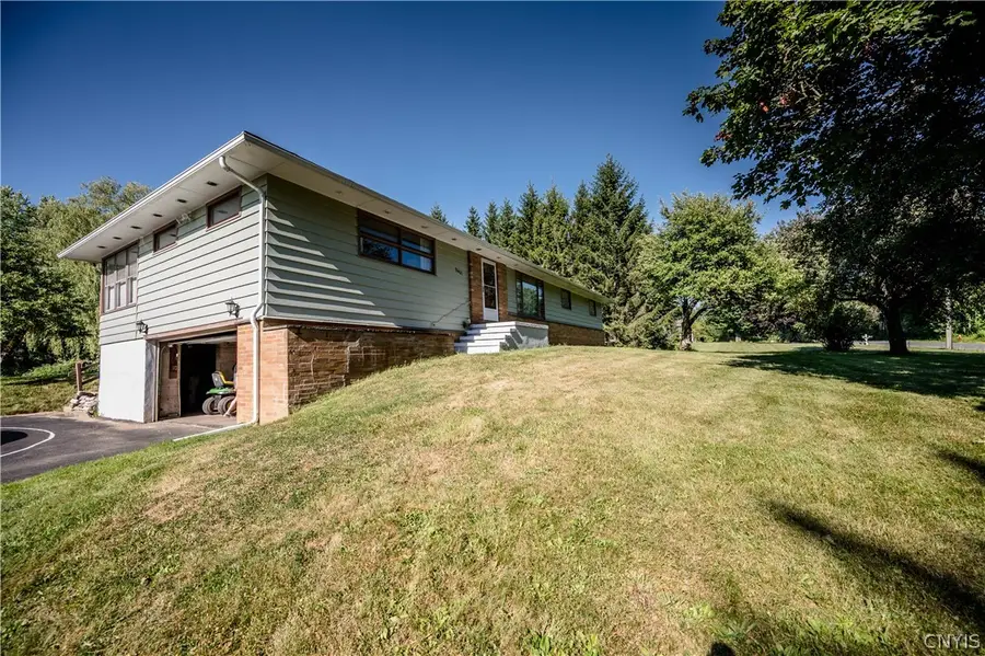9401 Hayes Road, Marcy, NY 13403 - #2