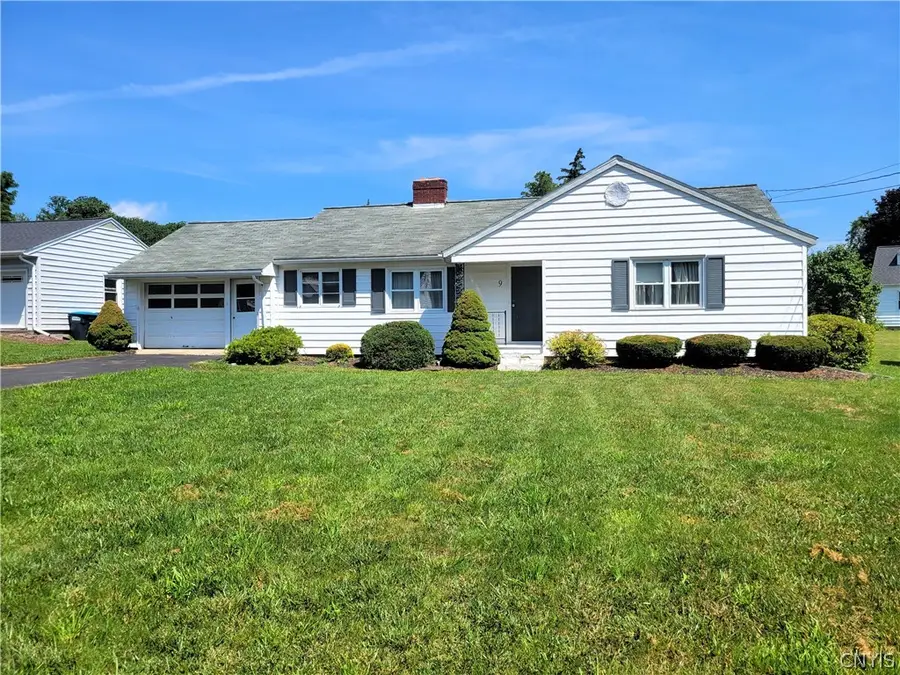 9 Melrose Parkway, Auburn, NY 13021 - #2