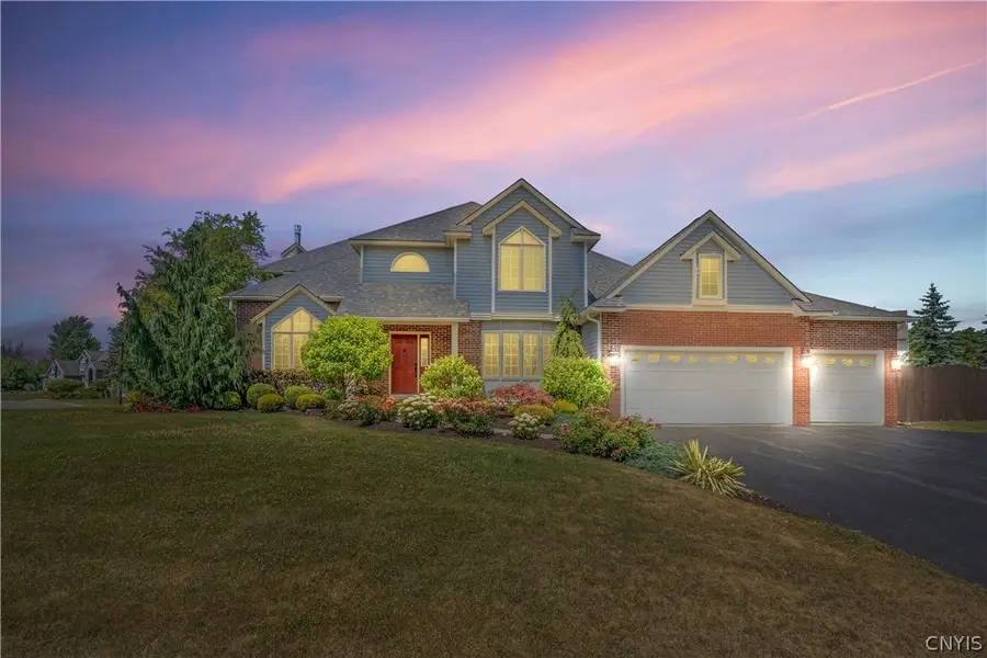 7711 Foxtail Pines, Liverpool, NY 13090 - #2