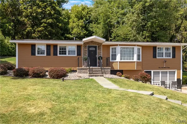 104 Ivy Lane, Syracuse, NY 13219