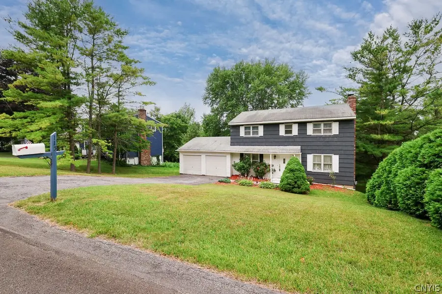 115 Northwood Way, Camillus, NY 13031 - #2
