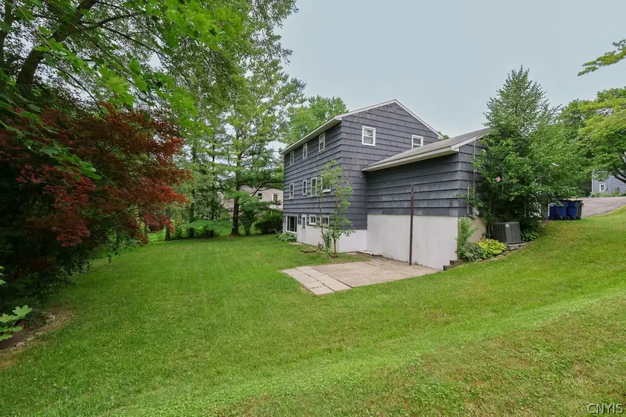 115 Northwood Way, Camillus, NY 13031 - #3