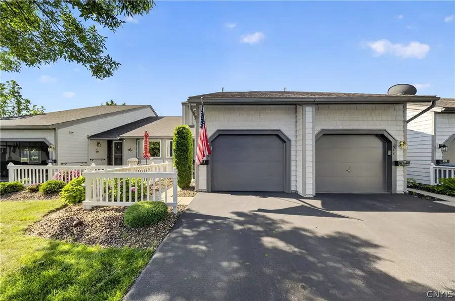 312 Summerhaven Drive N, East Syracuse, NY 13057 - #2
