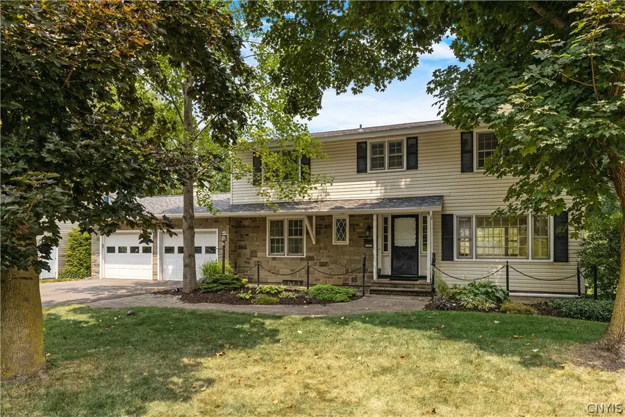 125 Northwood Way, Camillus, NY 13031 - #3
