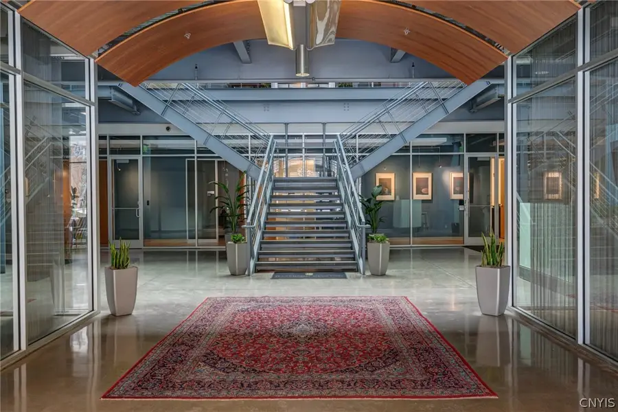 211 W Jefferson Street #R302, Syracuse, NY 13202 - #2