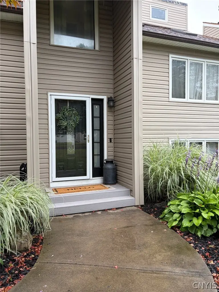 412 Weatheridge Drive, Camillus, NY 13031 - #2