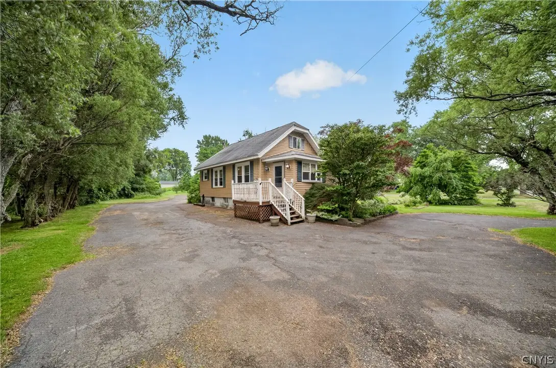 5506 Bear Road, North Syracuse, NY 13212 - #1