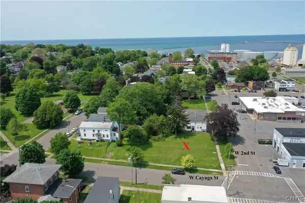 33,37 W Cayuga Street, Oswego, NY 13126