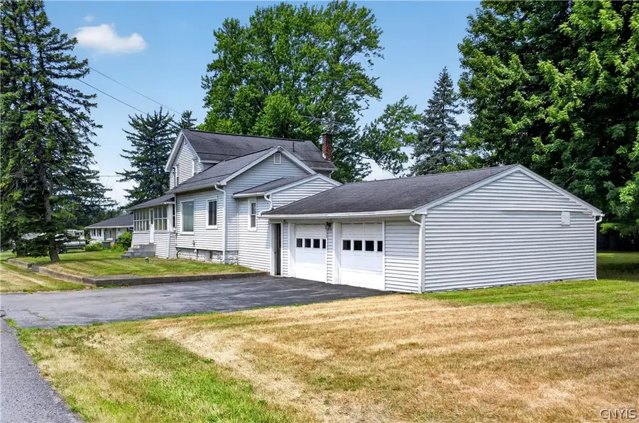 5837 Tuller Road, Cicero, NY 13039 - #2