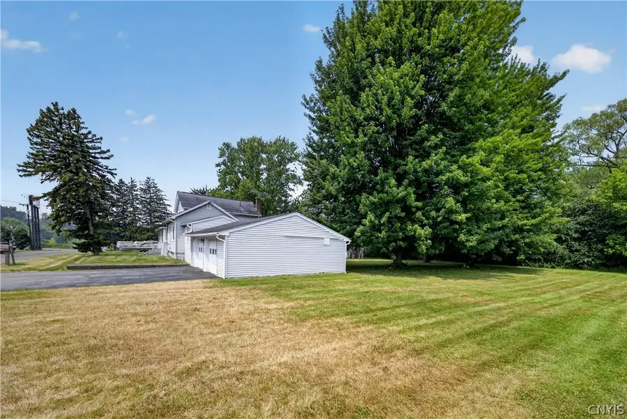 5837 Tuller Road, Cicero, NY 13039 - #3