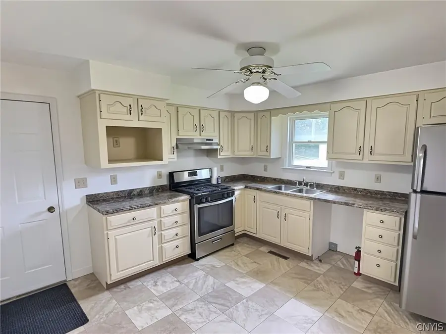 11 Cherry Lane, Cortland, NY 13045 - #3