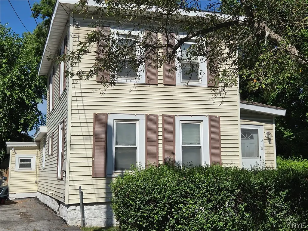 318 Hatch Street, Syracuse, NY 13205 - #1