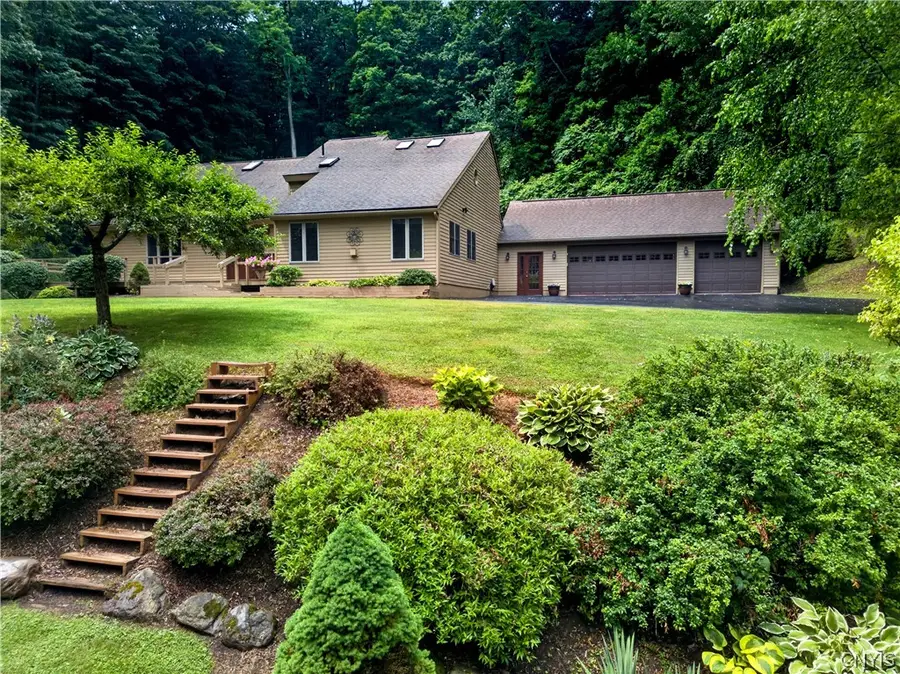 494 Dyke Rd, Chittenango, NY 13037 - #2