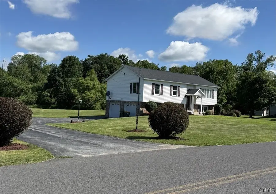 6905 Fairway Drive, Westmoreland, NY 13490 - #2