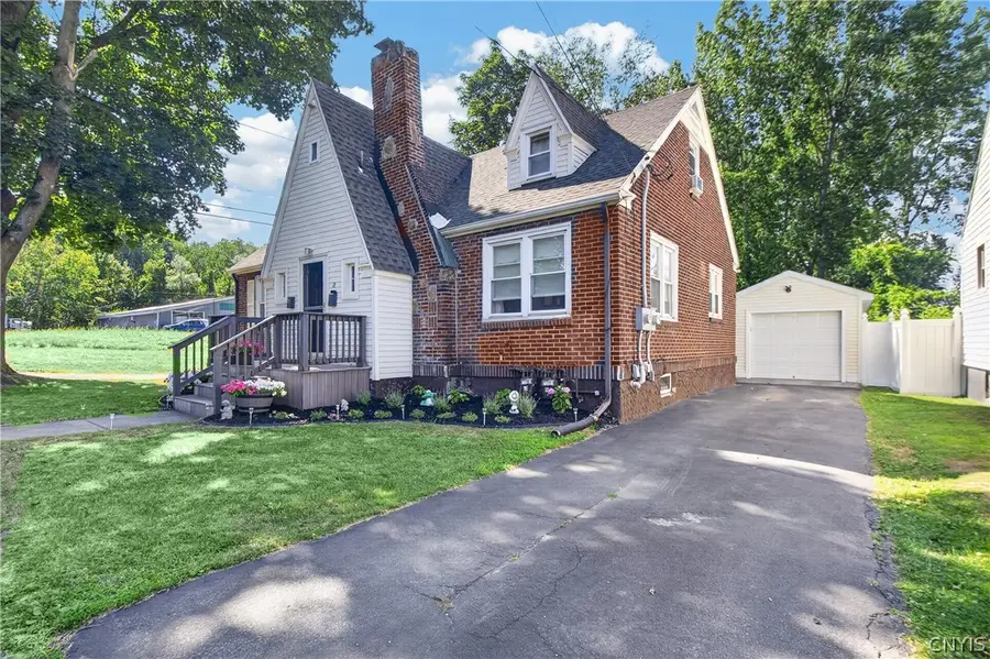 18 Fairdale Pl, Whitesboro, NY 13492 - #2
