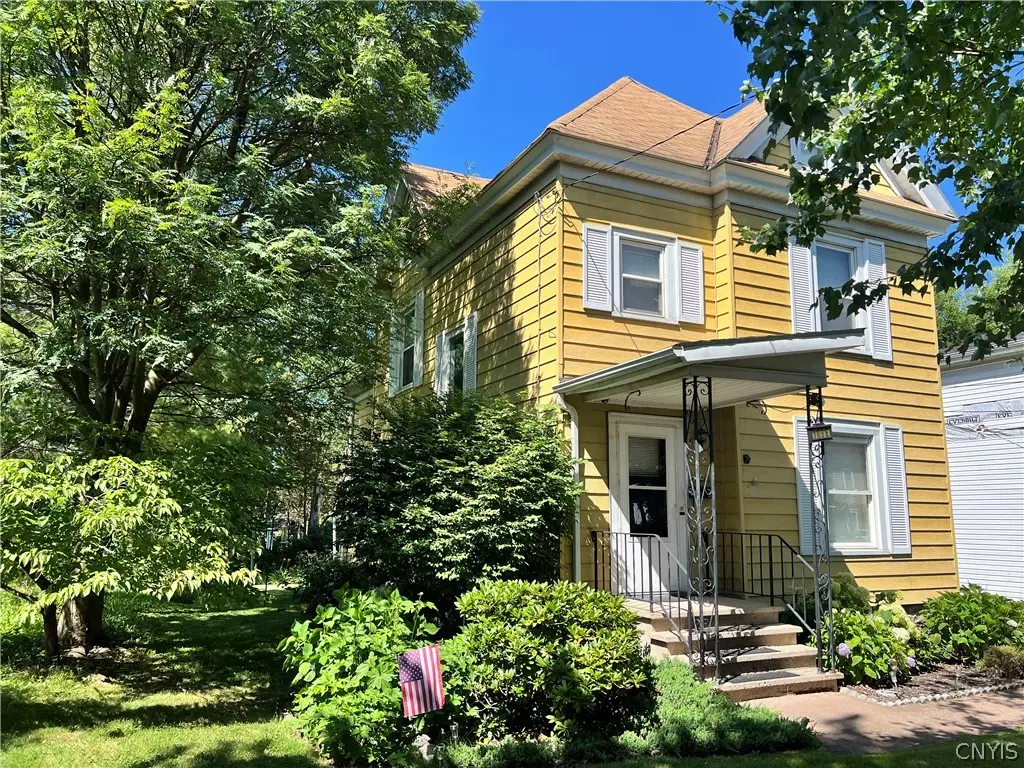105 E Heman Street, East Syracuse, NY 13057 - #1