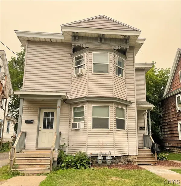 202 W Yates Street, East Syracuse, NY 13057