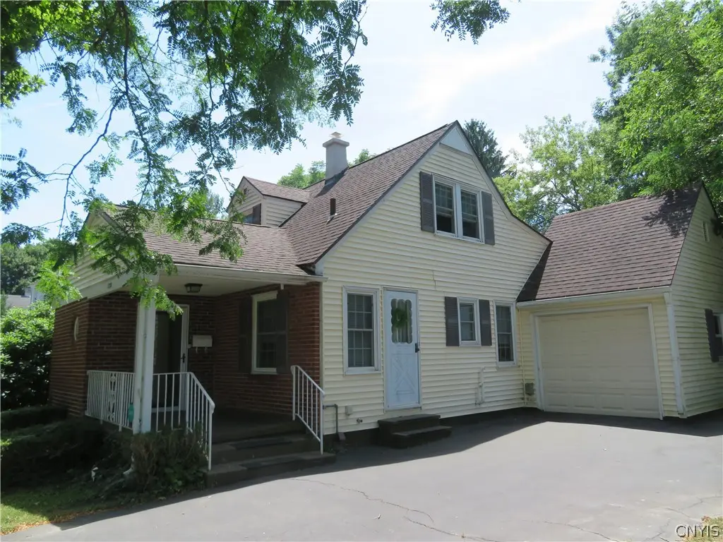 120 Kensington Drive, Utica, NY 13501 - #1