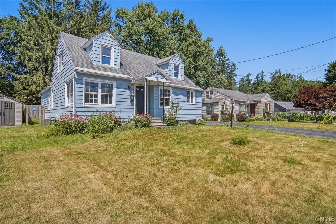162 Pine Tree Drive, Syracuse, NY 13212 - #1
