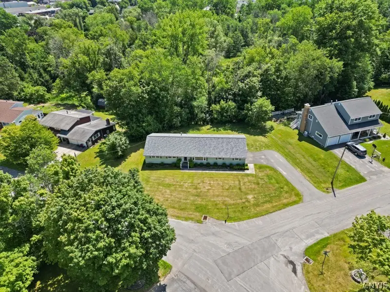 17 Harts Hill Parkway, Whitesboro, NY 13492 - #2