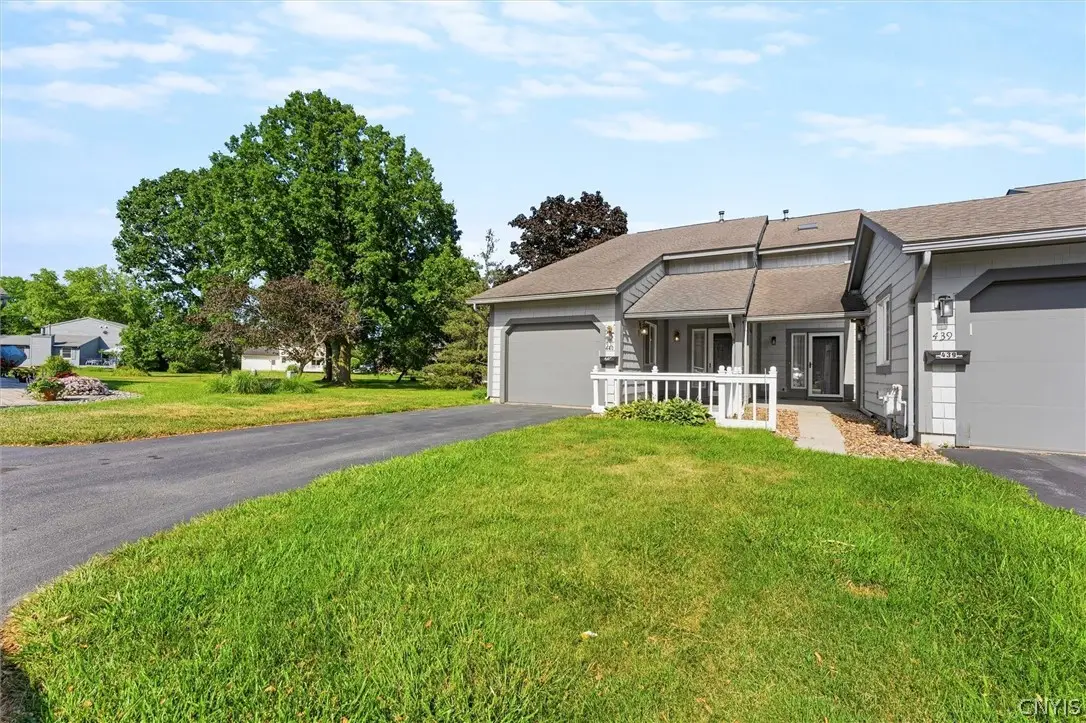 440 Summerhaven Drive N, East Syracuse, NY 13057 - #1