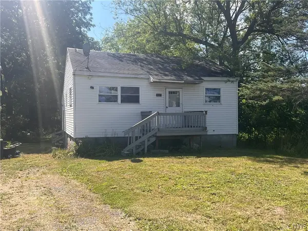 8827 Brewerton Road, Brewerton, NY 13029